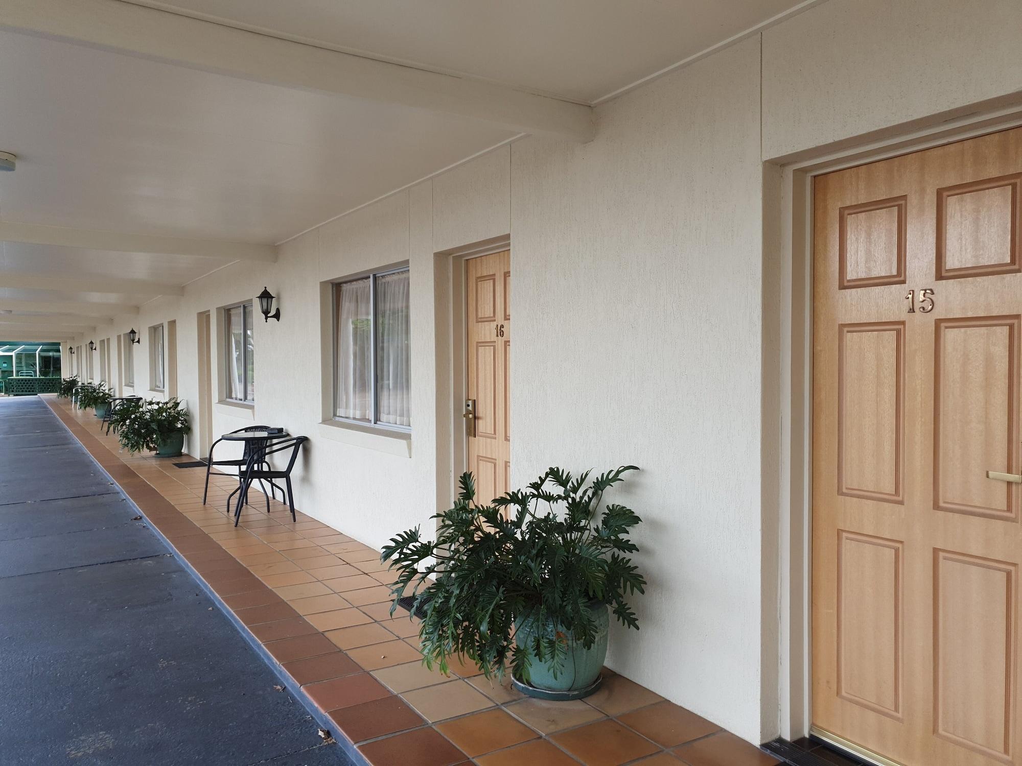 Mcnevins Maryborough Motel Exteriér fotografie